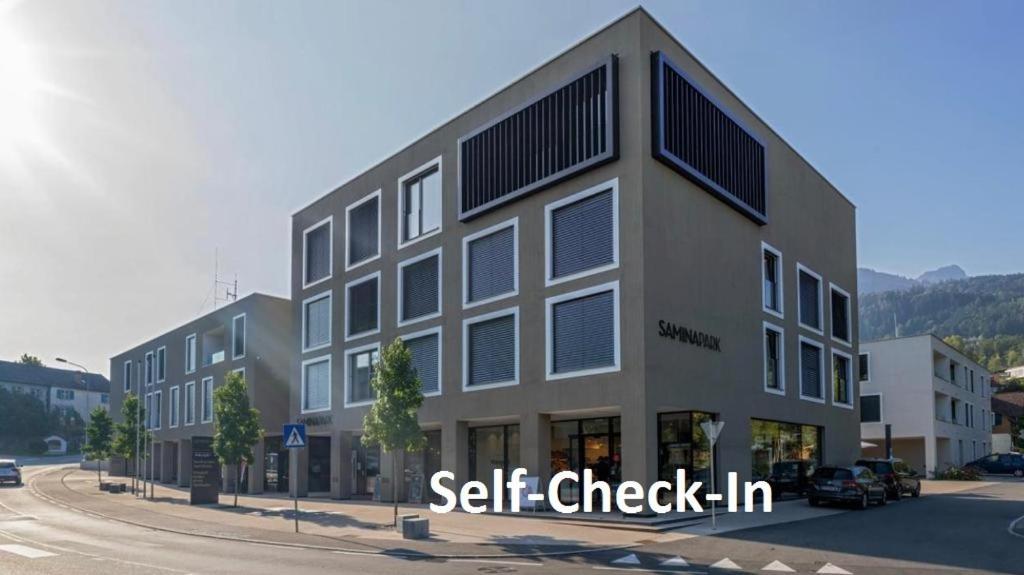 Saminapark Aparthotel Frastanz ภายนอก รูปภาพ